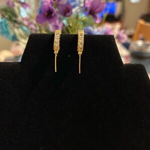 Gold Tone Rhinestone Earrings